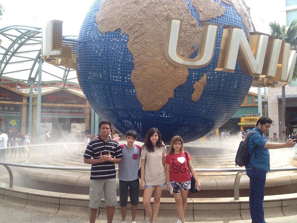 Universal, studios, singapore, fun, friends, sembreak