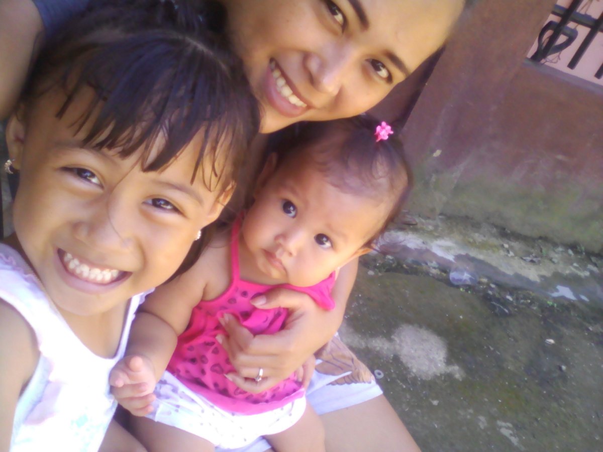 Monday, daughter, niece