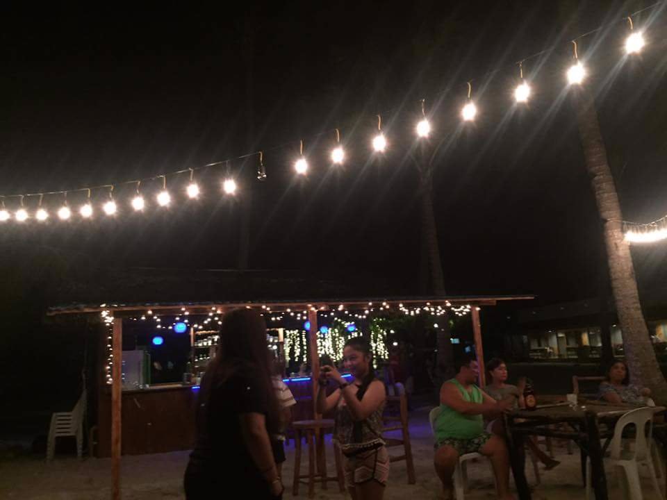 Island night life
