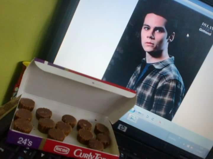 fan girl #dylanobrien #chocolates