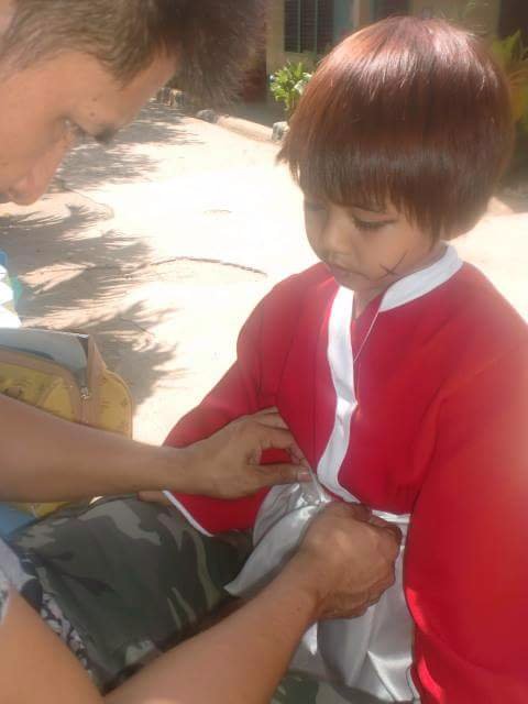 papa duties awww