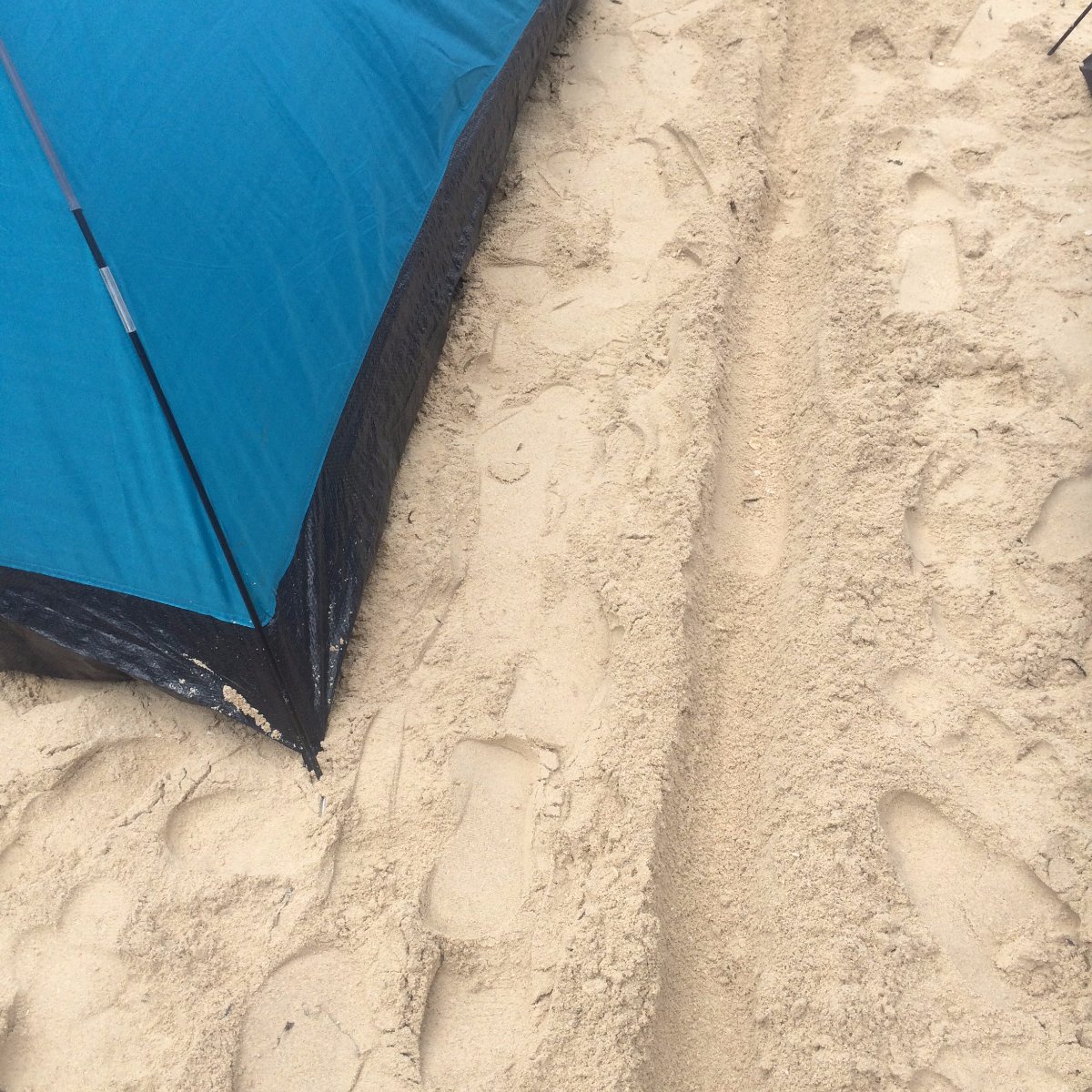 Beach, Tent
