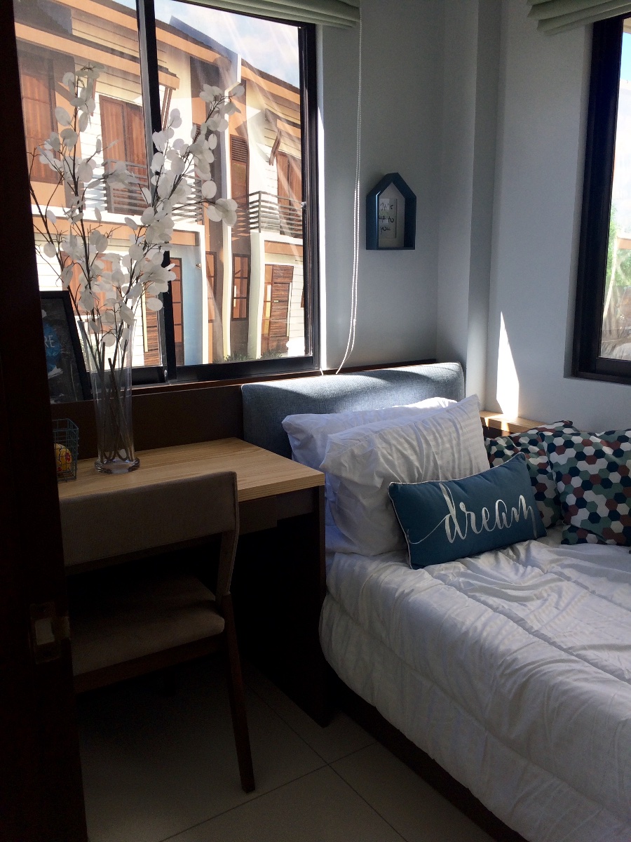 Bedroom, House