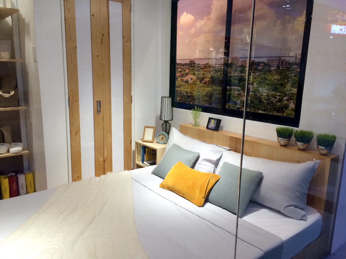 Bedroom, interior