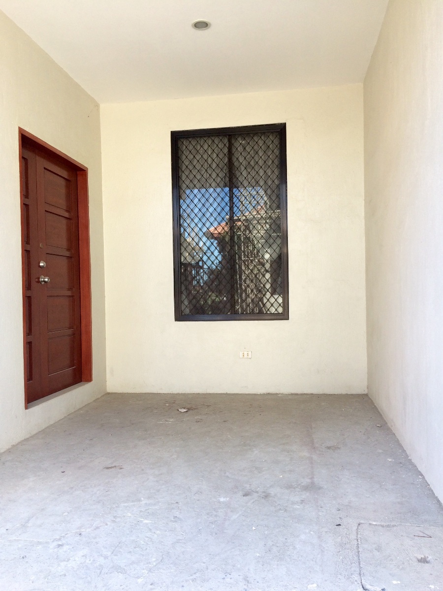 Garage, House