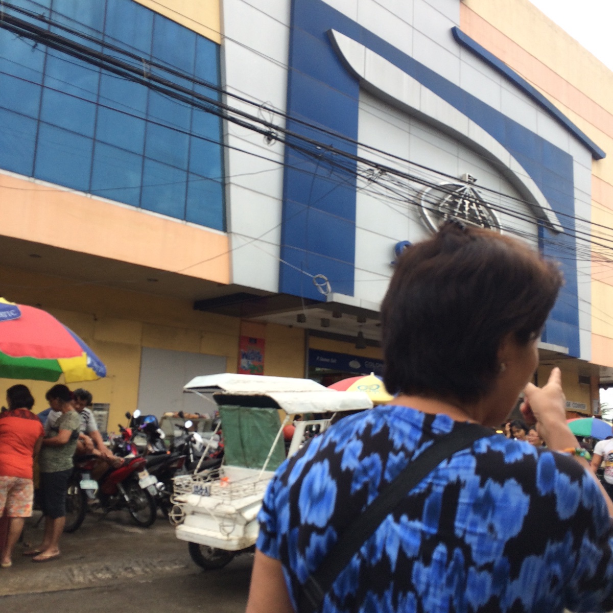 Mall by the road