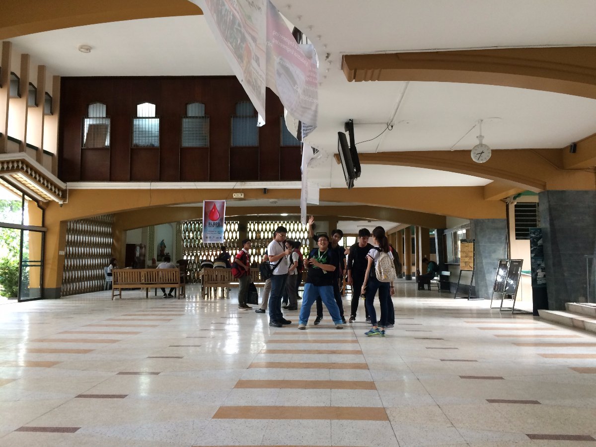 School, Lobby