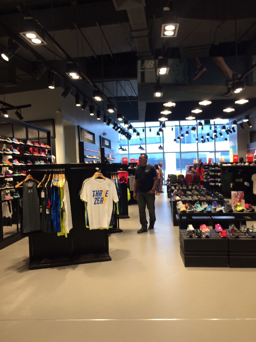shoe store, sm seaside