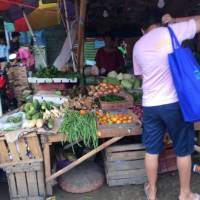 Busy street, mercado, marketplace, public market, shopping