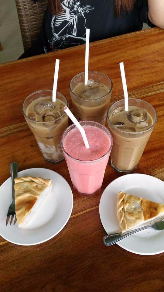 Buko pie and milkshake