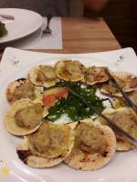 Baked scallops, delicious