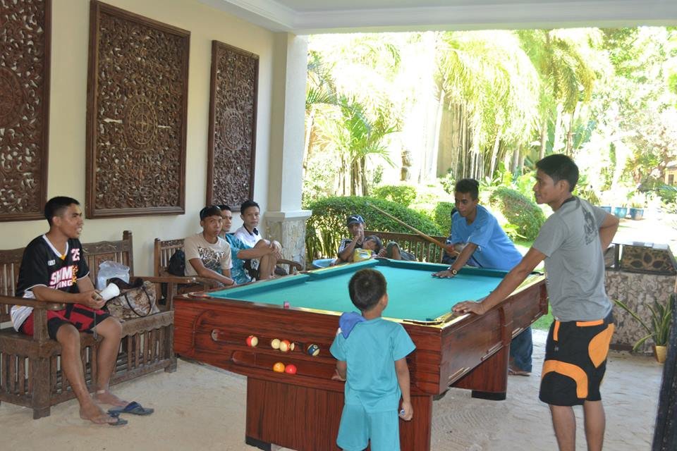 billiard