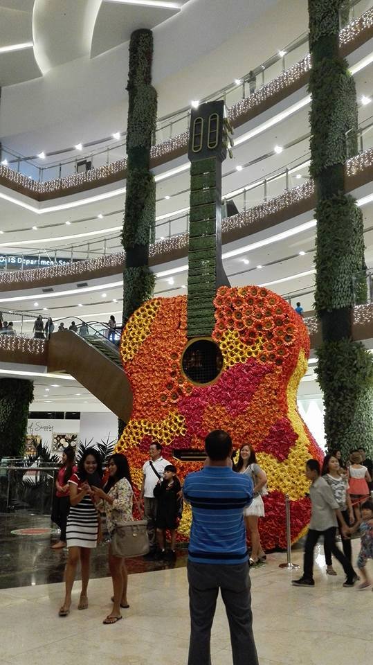 robinsons galleria