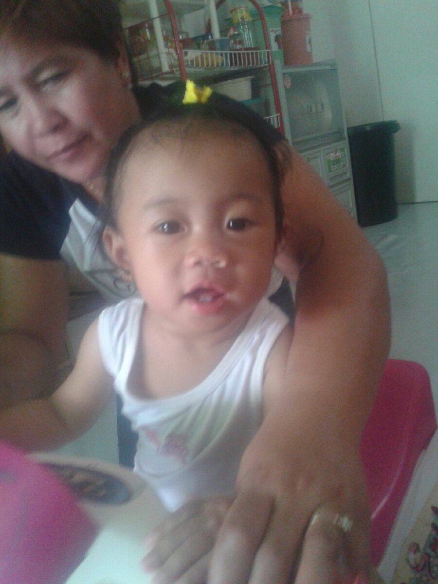 she ride a vehicle with auntie tata
