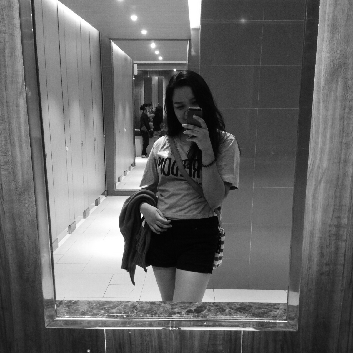 Mirror celfi 