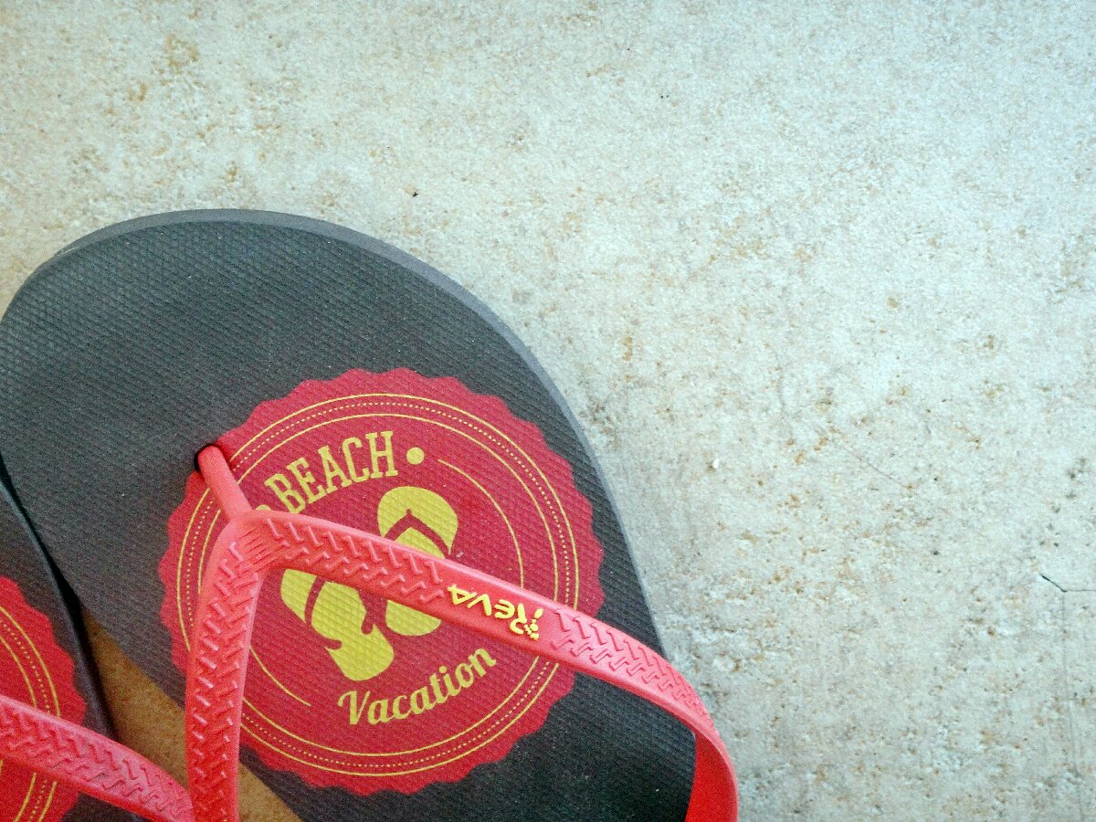 flipflops, beach, red, brown