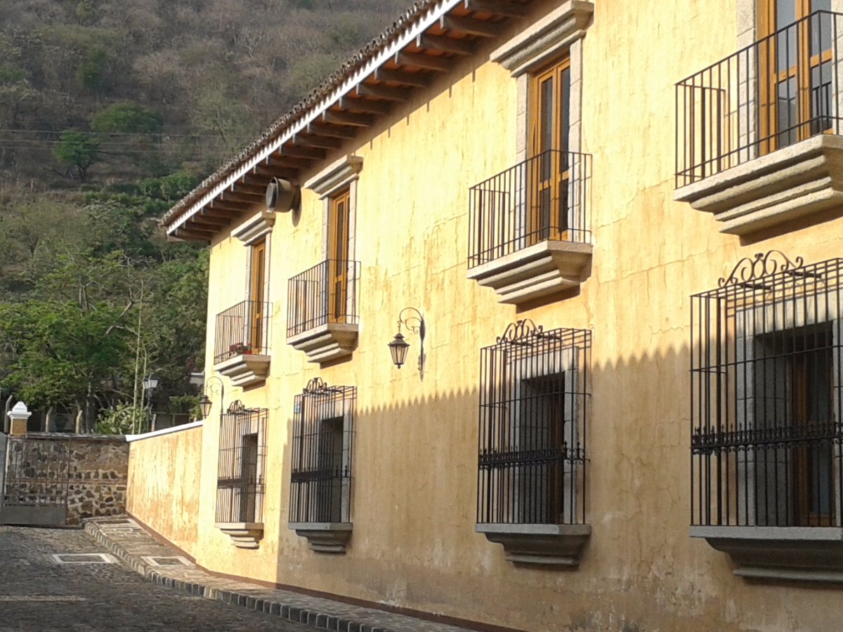 coffee plantation tasting house