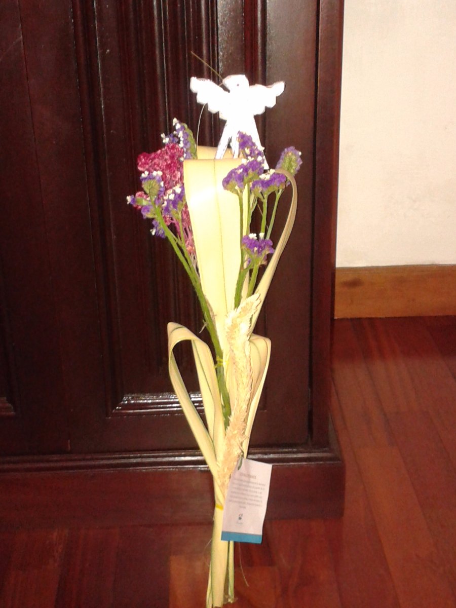 hand held decoration for semana santa