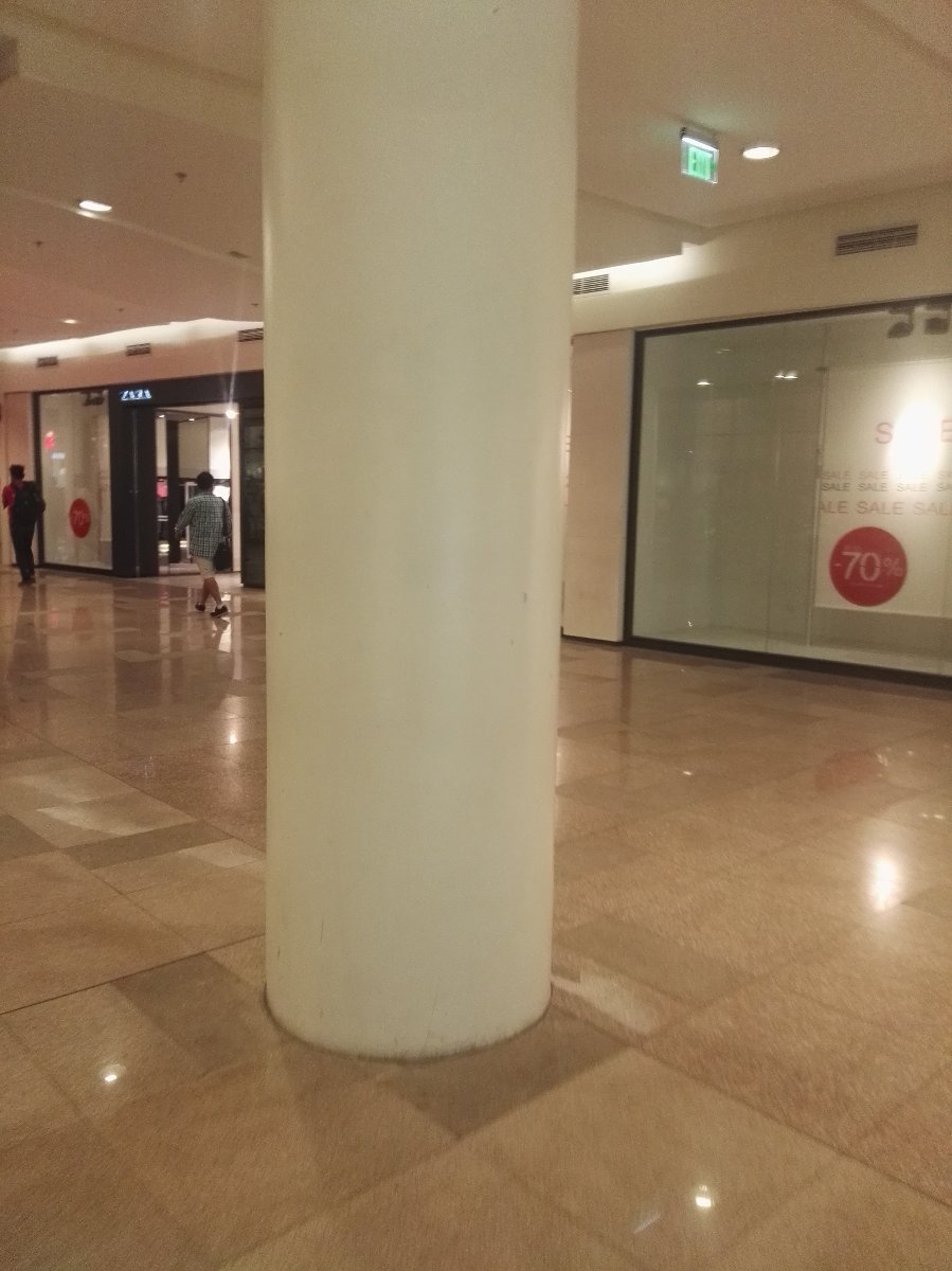 Mall