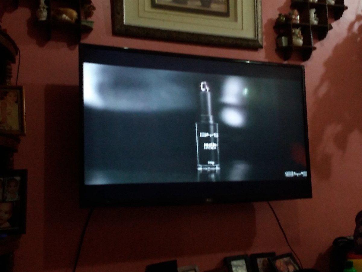 Advertisement on tv, watching ms world philippines , coronation night, channel 7