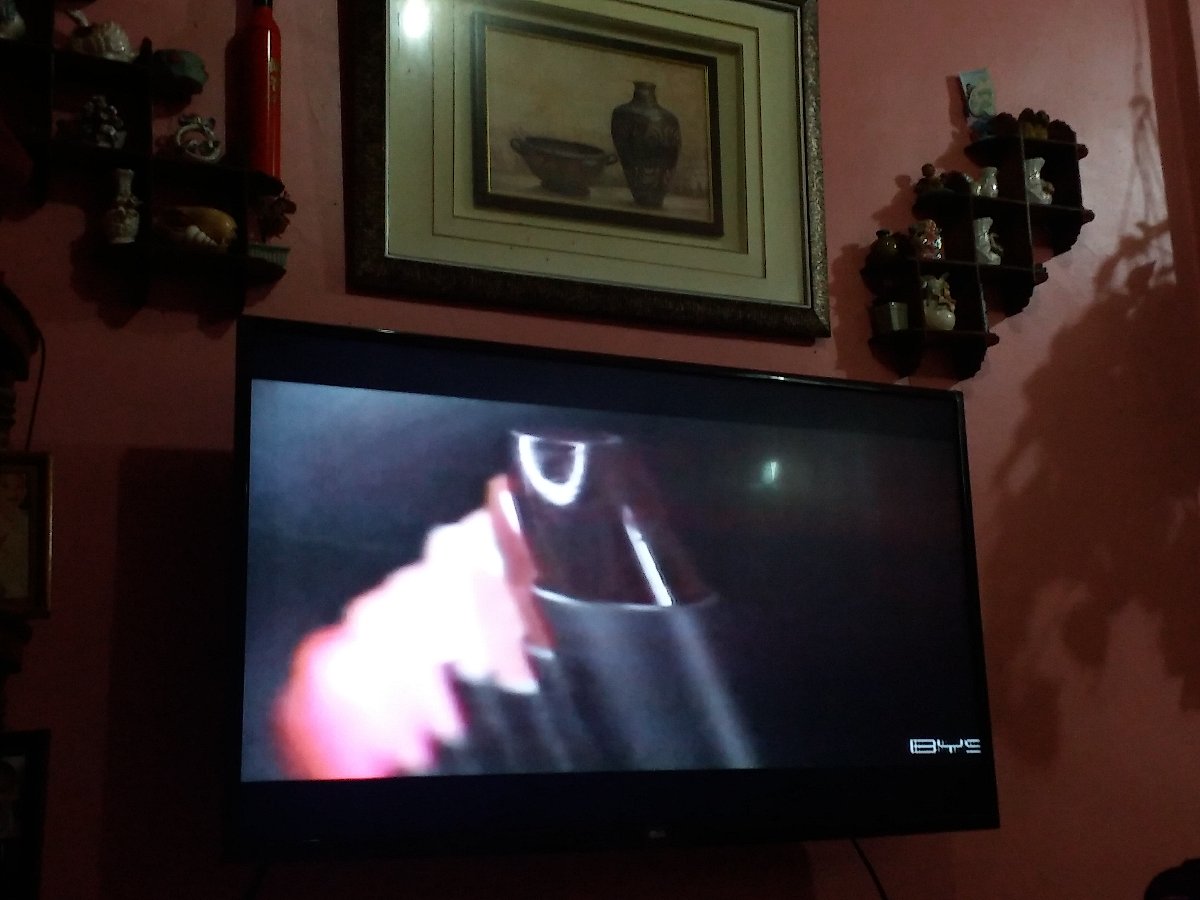 Advertisement on tv, watching ms world philippines , coronation night, channel 7