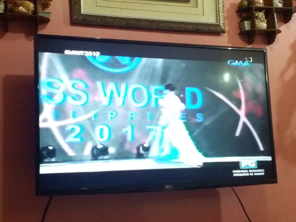 Watching miss world philippines 2017, GMA , channel 7 , long gown competition